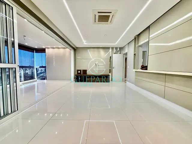 Apartamento com 214m² 3 quartos e 4 banheiros, à venda, no bairro Gleba Fazenda Palhano em Londrina