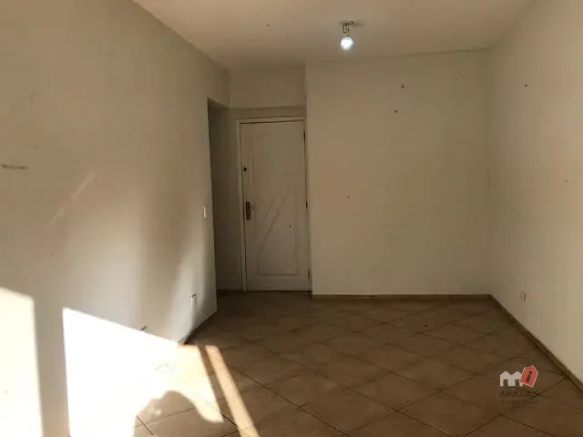 Apartamento 2 quartos e 1 banheiro, à venda, no bairro Quitandinha em Petrópolis