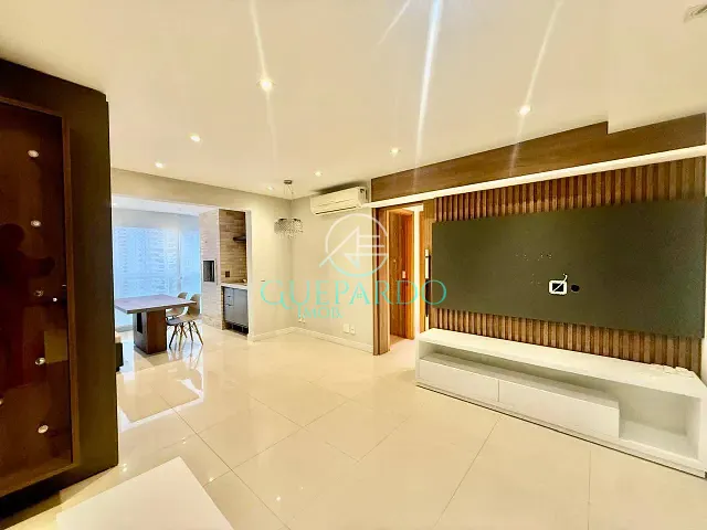 Apartamento com 163m² 3 quartos e 2 banheiros, para alugar, no bairro Gleba Fazenda Palhano em Londrina
