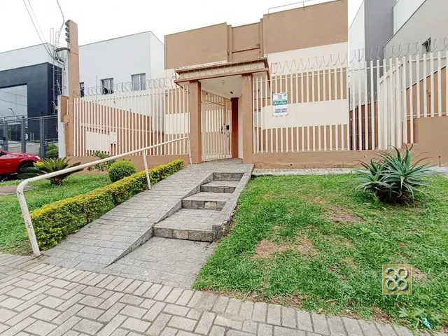 Apartamento 2 quartos e 1 banheiro, para alugar, no bairro Água Verde em Curitiba