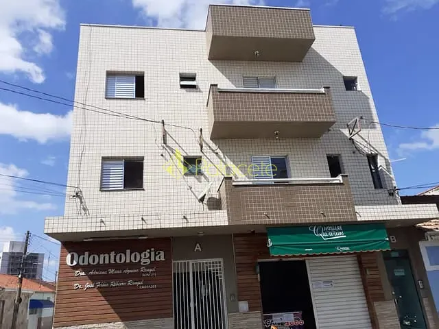Apartamento com 62m² 2 quartos e 1 banheiro, à venda, no bairro Centro em Lorena