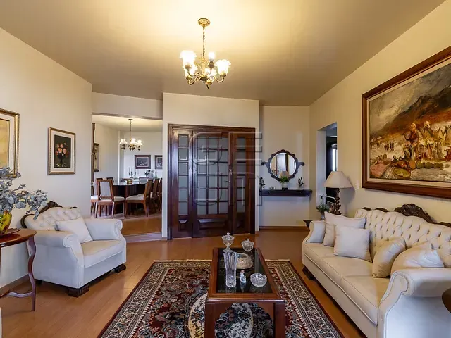 Apartamento 3 quartos e 5 banheiros, à venda, no bairro Centro em Londrina