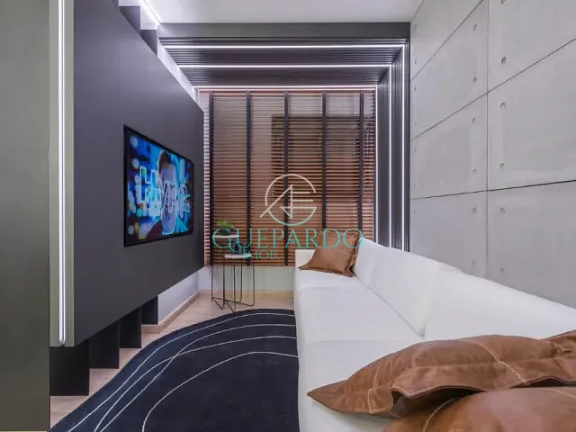 Apartamento 2 quartos e 2 banheiros, à venda, no bairro Gleba Fazenda Palhano em Londrina