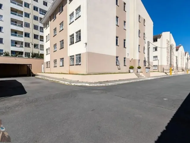 Apartamento 3 quartos e 1 banheiro, à venda, no bairro Portão em Curitiba