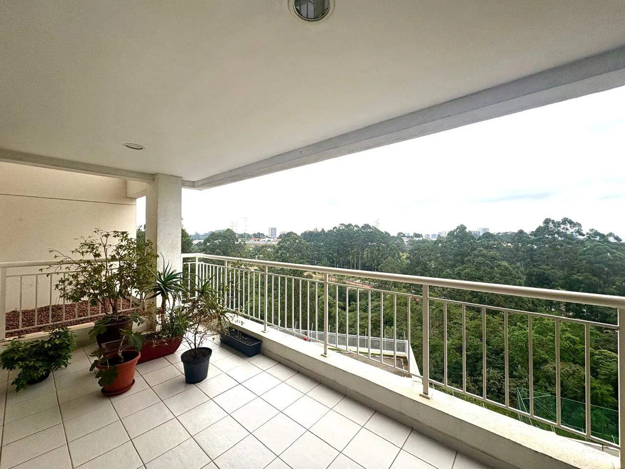Apartamento em Tamboré — foto 2