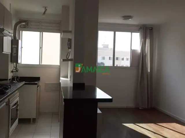 Apartamento com 54m² 2 quartos e 3 banheiros, para alugar, no bairro Cajuru em Curitiba