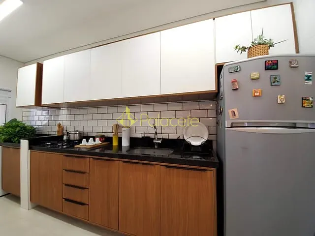 Apartamento com 56m² 2 quartos e 1 banheiro, à venda, no bairro Parque Santo Antônio em Taubaté