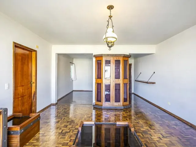 Apartamento 3 quartos e 3 banheiros, à venda, no bairro Alto da Rua XV em Curitiba