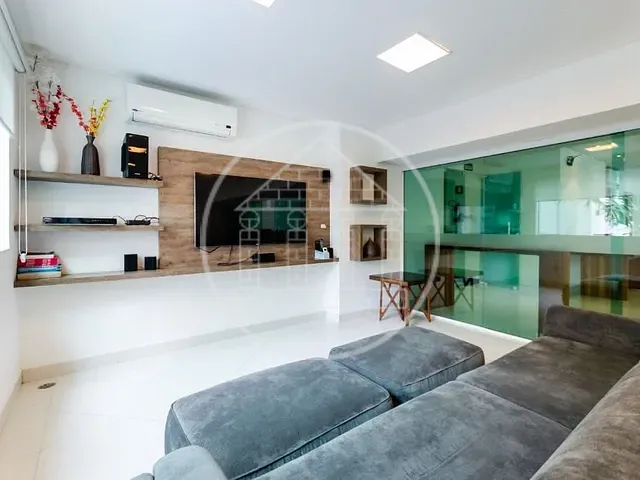 Apartamento com 175m² 3 quartos e 4 banheiros, à venda, no bairro Centro em Guarujá