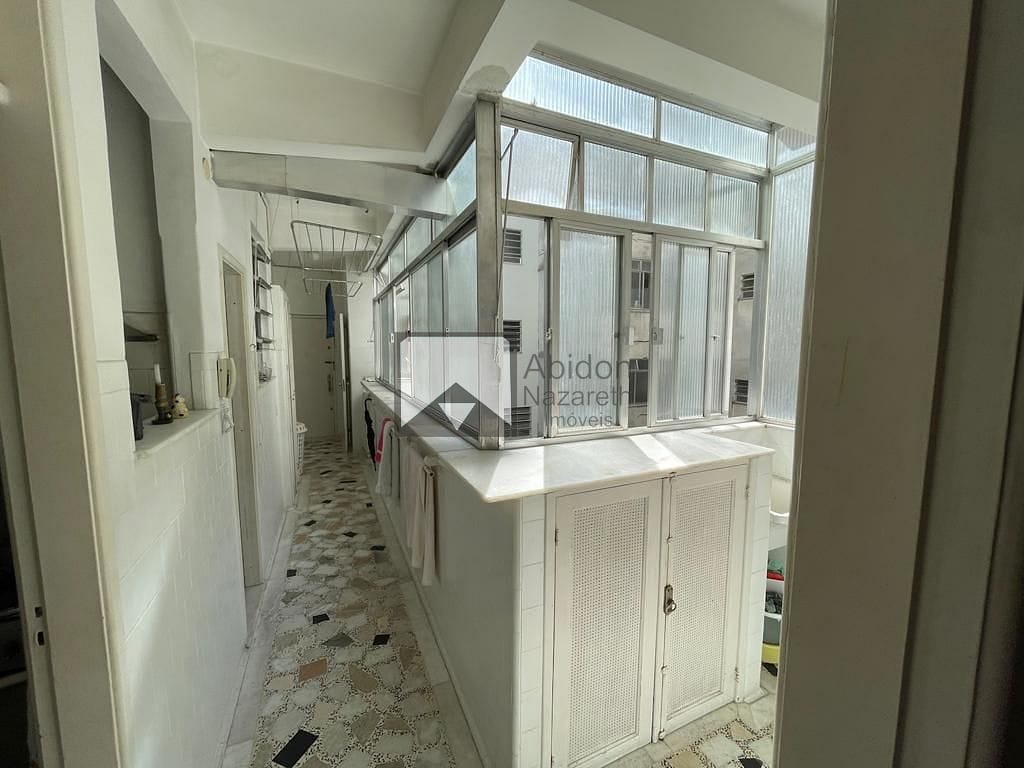 Apartamento à venda com 3 quartos, 160m² - Foto 34