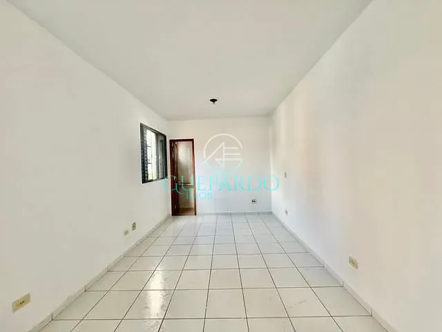 Apartamento com 35m² 1 quarto e 1 banheiro, à venda, no bairro Centro em Londrina