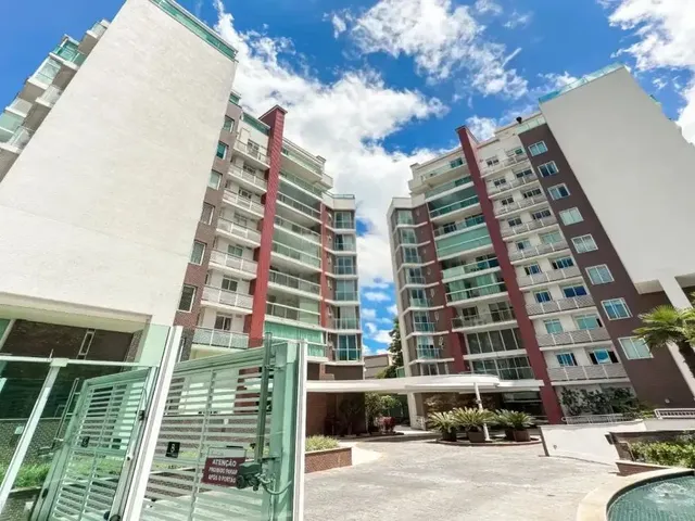 Apartamento 3 quartos e 3 banheiros, à venda, no bairro Água Verde em Curitiba