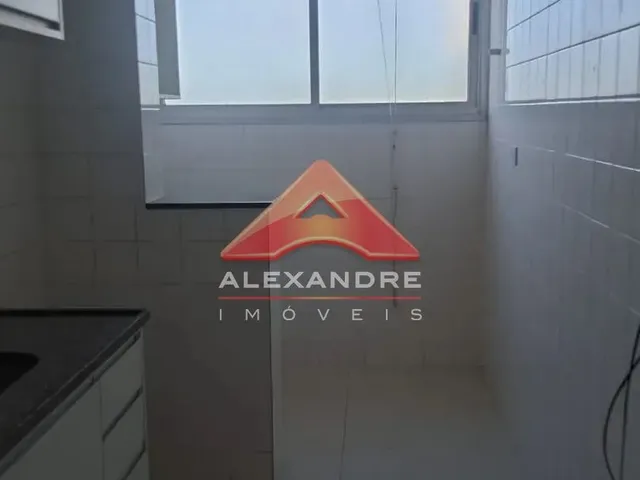 Apartamento com 10m² 2 quartos e 1 banheiro, para alugar, no bairro Jardim Diamante em São José Dos Campos