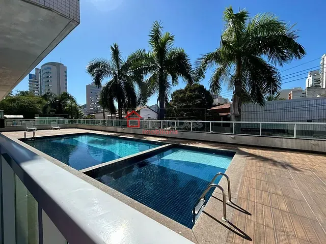 Apartamento 2 quartos e 2 banheiros, à venda, no bairro Praia da Costa em Vila Velha
