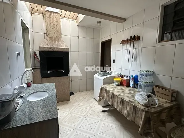 Apartamento com 268m² 3 quartos e 2 banheiros, à venda, no bairro Centro em Ponta Grossa