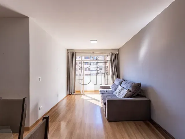 Apartamento 3 quartos e 3 banheiros, à venda, no bairro Centro em Londrina