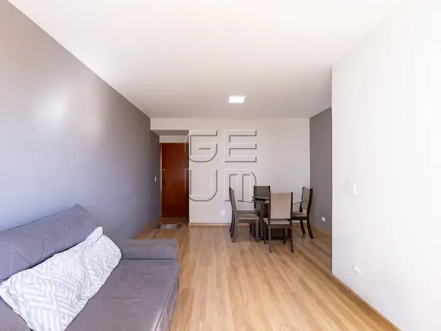Apartamento 3 quartos e 3 banheiros, à venda, no bairro Centro em Londrina