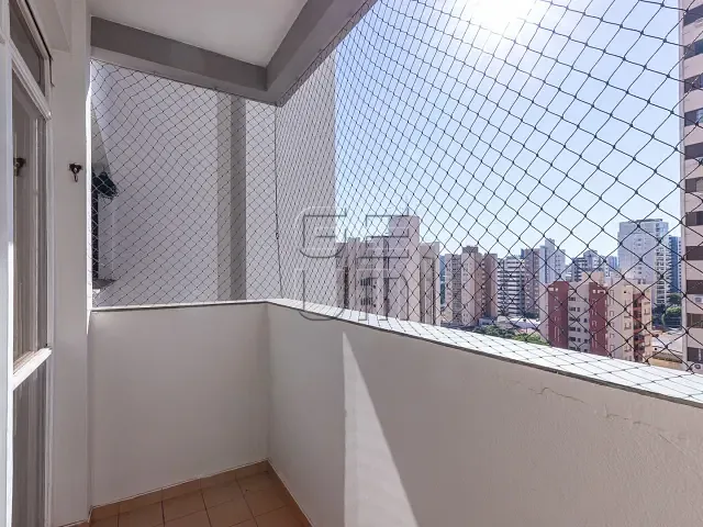 Apartamento 3 quartos e 3 banheiros, à venda, no bairro Centro em Londrina