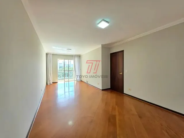 Apartamento 3 quartos e 3 banheiros, para alugar, no bairro Água Verde em Curitiba