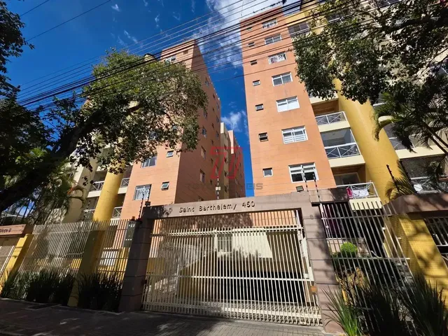 Apartamento 3 quartos e 3 banheiros, para alugar, no bairro Água Verde em Curitiba