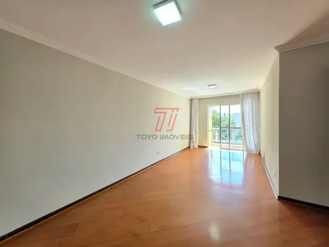 Apartamento 3 quartos e 3 banheiros, para alugar, no bairro Água Verde em Curitiba