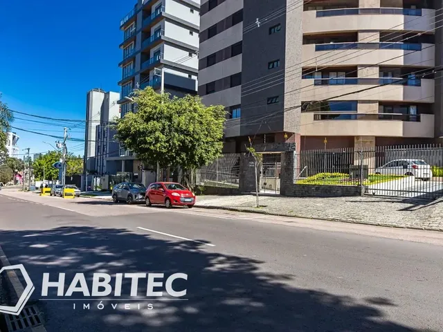 Apartamento 3 quartos e 4 banheiros, à venda, no bairro Batel em Curitiba