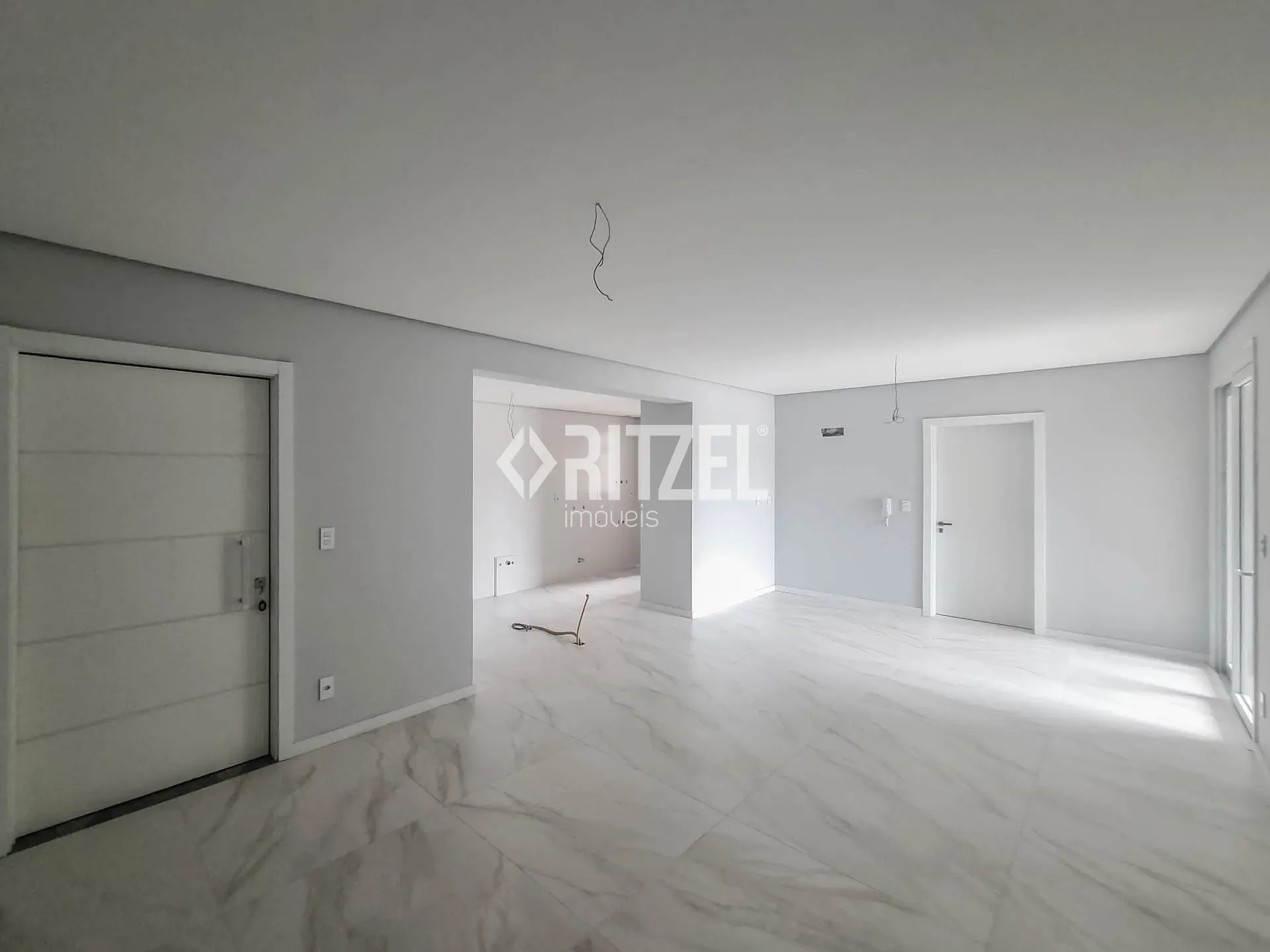 Apartamento, 3 quartos, 14 m² - Foto 1