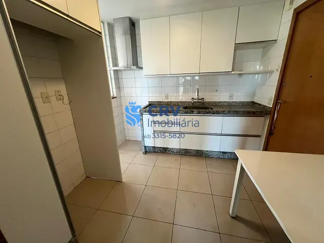 Apartamento com 139m² 3 quartos e 2 banheiros, à venda, no bairro Residencial do Lago em Londrina