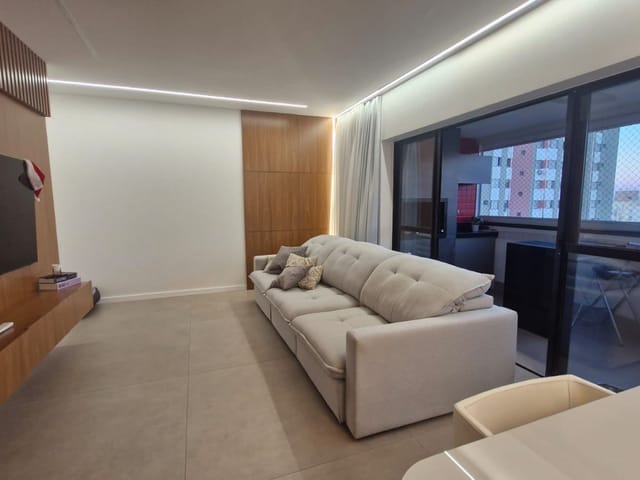 Apartamento com 167m² 3 quartos e 2 banheiros, à venda, no bairro Judith em Londrina
