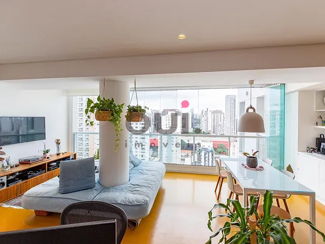 Apartamento com 1447m² 1 quarto e 1 banheiro, à venda, no bairro Vila Nova Conceição em São Paulo