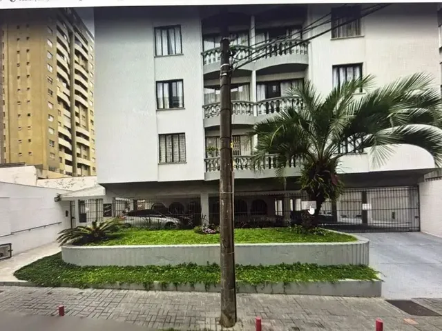 Apartamento 3 quartos e 2 banheiros, à venda, no bairro Água Verde em Curitiba