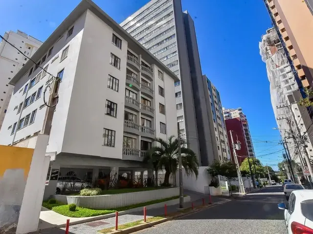 Apartamento 3 quartos e 2 banheiros, à venda, no bairro Água Verde em Curitiba