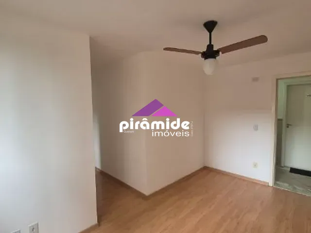 Apartamento com 45m² 1 quarto e 1 banheiro, para alugar, no bairro Parque Industrial em Rua José Cobra