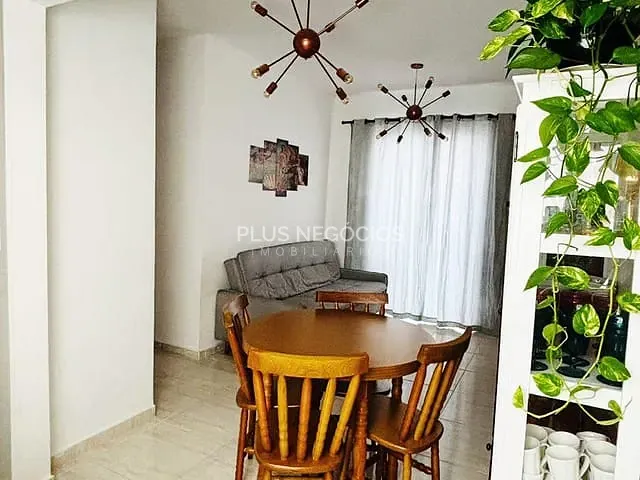 Apartamento 2 quartos e 1 banheiro, à venda, no bairro Real Parque IV em Votorantim