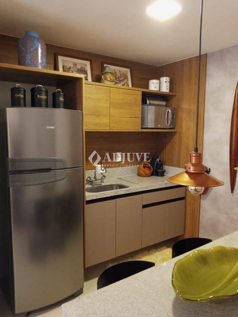 Apartamento à venda com 1 quarto, 45m² - Foto 5