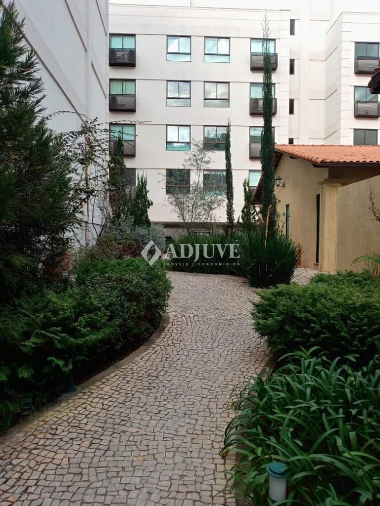 Apartamento à venda com 1 quarto, 45m² - Foto 14
