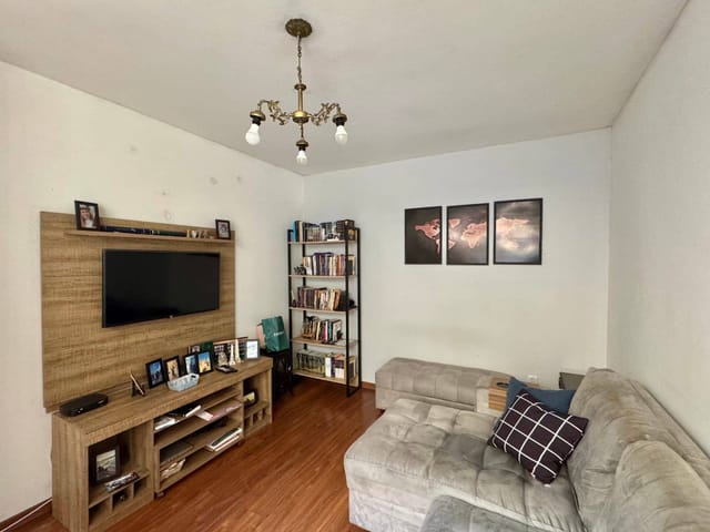 Apartamento com 73m² 2 quartos e 1 banheiro, à venda, no bairro Centro em Pelotas