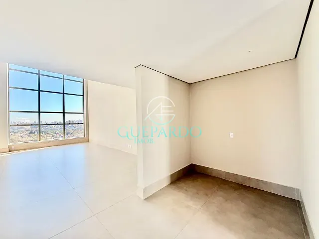 Apartamento com 633m² 4 quartos e 5 banheiros, à venda, no bairro Bela Suiça em Londrina