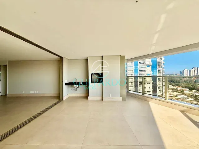 Apartamento com 633m² 4 quartos e 5 banheiros, à venda, no bairro Bela Suiça em Londrina