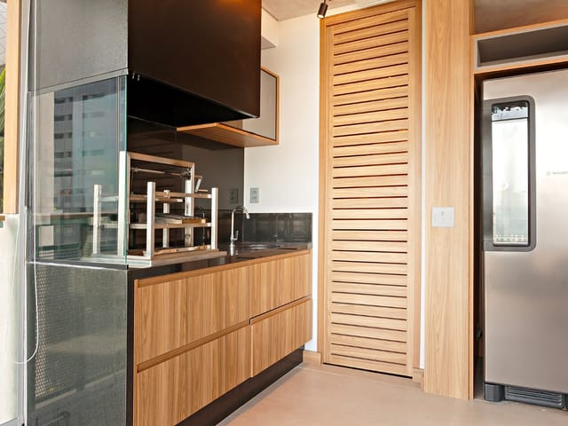 Apartamento com 197m² 3 quartos e 4 banheiros, à venda ou para alugar, no bairro Brooklin em São Paulo