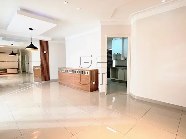 Apartamento com 167m² 3 quartos e 2 banheiros, à venda, no bairro Judith em Londrina