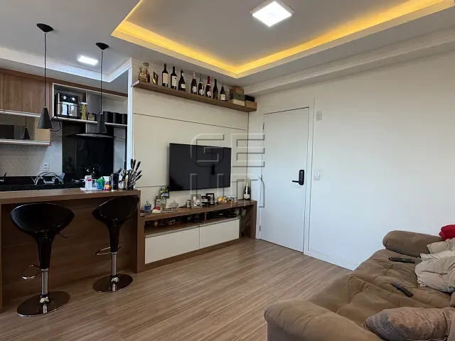 Apartamento 2 quartos e 2 banheiros, à venda, no bairro Parque Jamaica em Londrina
