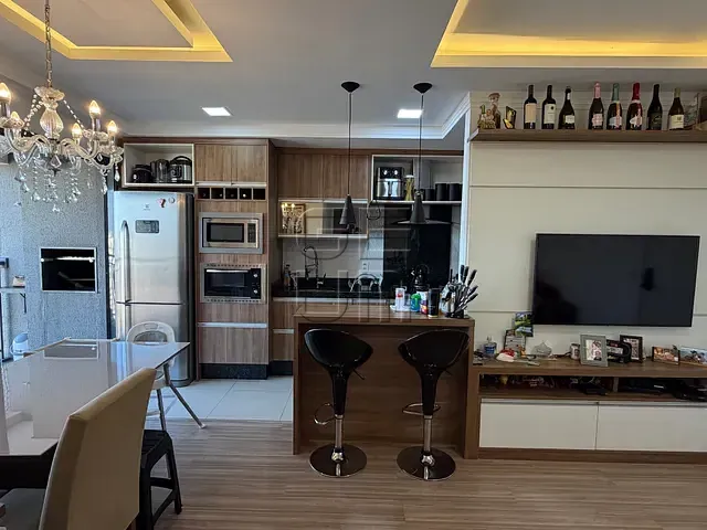 Apartamento 2 quartos e 2 banheiros, à venda, no bairro Parque Jamaica em Londrina