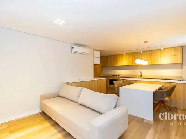 Apartamento 1 quarto e 1 banheiro, para alugar, no bairro Hugo Lange em Curitiba