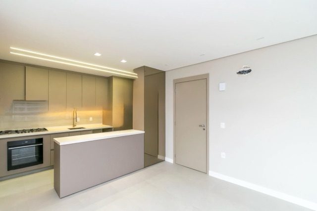 Apartamento com 148m² 3 quartos e 4 banheiros, à venda ou para alugar, no bairro Moema em São Paulo