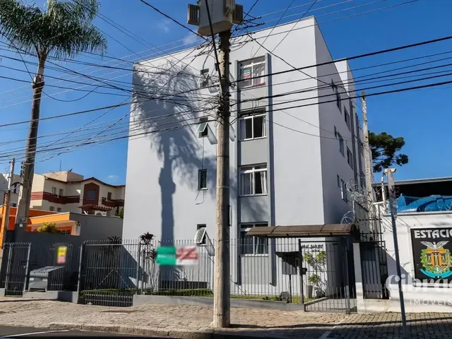Apartamento 3 quartos e 2 banheiros, para alugar, no bairro Alto da Glória em Curitiba