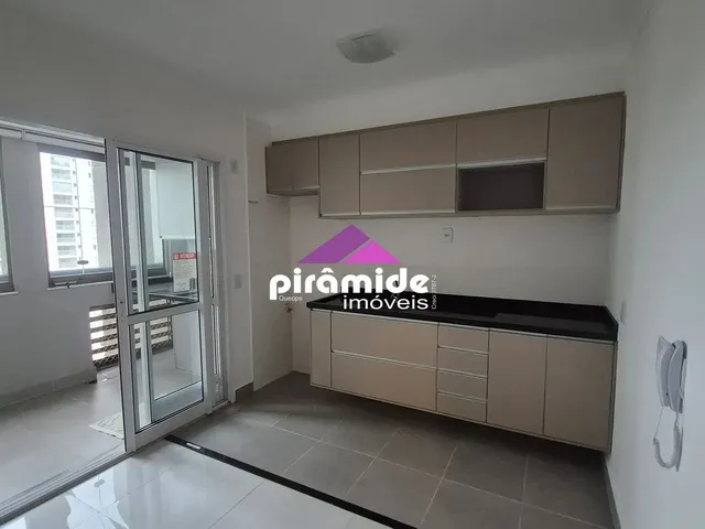 Apartamento com 55m² 2 quartos e 2 banheiros, para alugar, no bairro Vila Industrial em São José Dos Campos