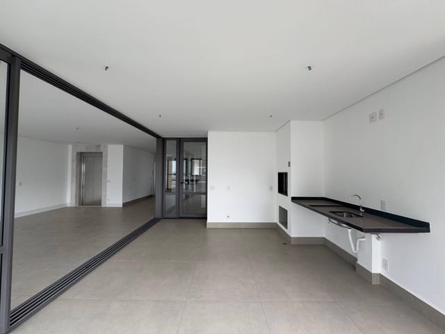 Apartamento 3 quartos e 4 banheiros, à venda, no bairro Gleba Palhano em Londrina