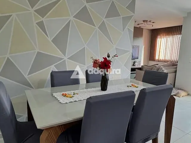 Apartamento 2 quartos e 1 banheiro, à venda, no bairro Contorno em Ponta Grossa