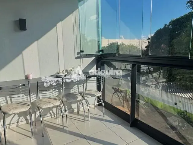 Apartamento 2 quartos e 1 banheiro, à venda, no bairro Contorno em Ponta Grossa